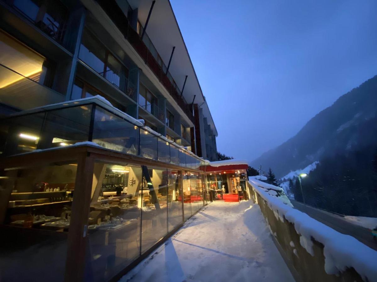 "Quality Hosts Arlberg" Hotel Lux Alpinae Санкт-Антон-ам-Арльберг Экстерьер фото